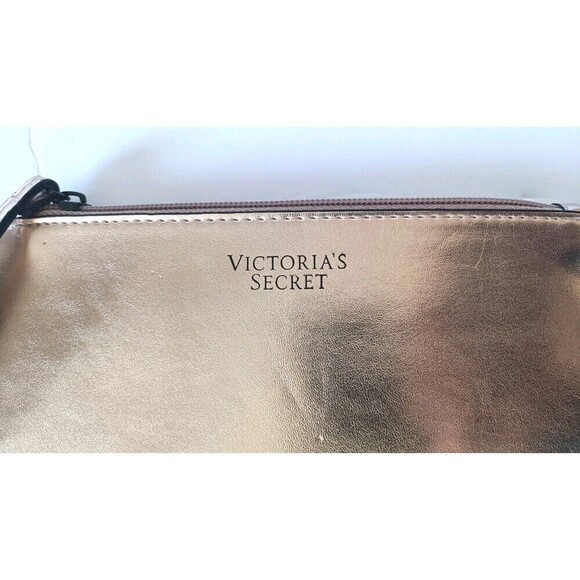 Victoria’s Secret Makeup Bag Case Metallic Rose Gold Zipper Attachable Strap New - Picture 3 of 5